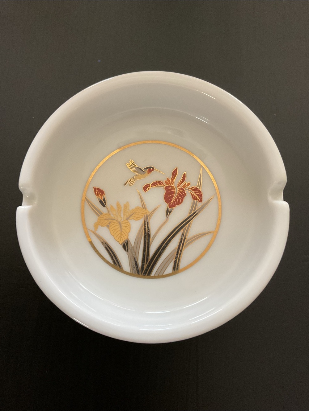 Vintage Japanese Floral Porcelain Ashtray with Gold Trim - Picture 2 of 5